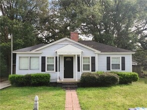 Building Photo - 2457 Richard Ave