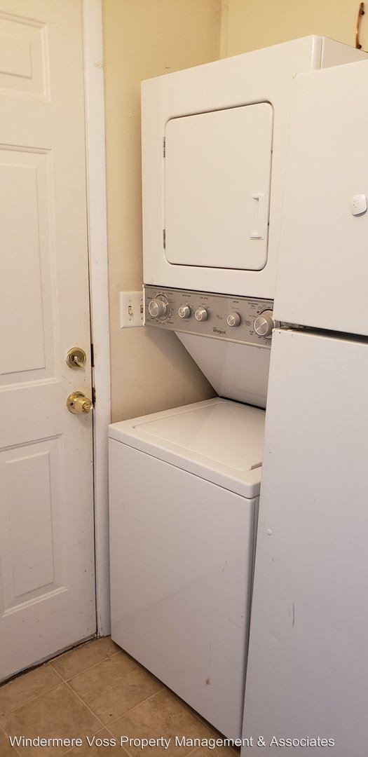 Foto del edificio - 9510-9512 SE 41st Ave