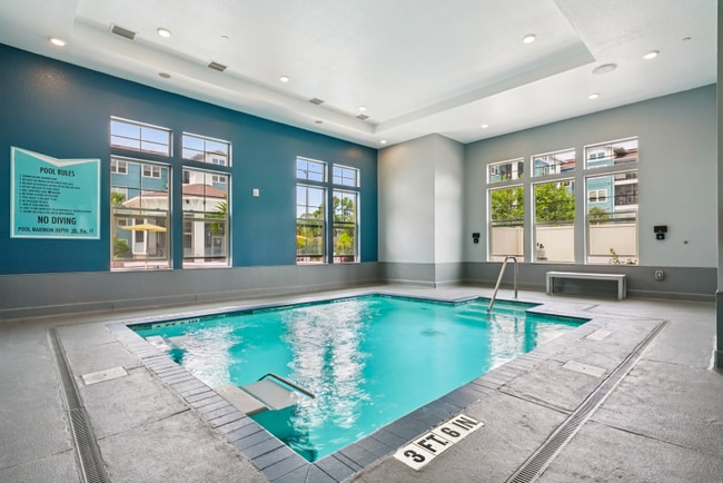 Photo - 2098 Seminole Blvd Apartment