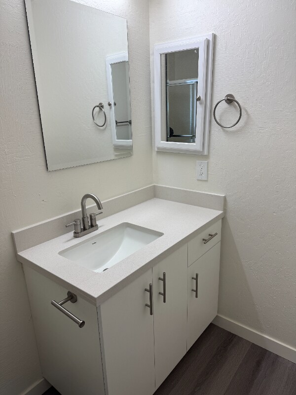 Foto principal - 725 W Fletcher Ave