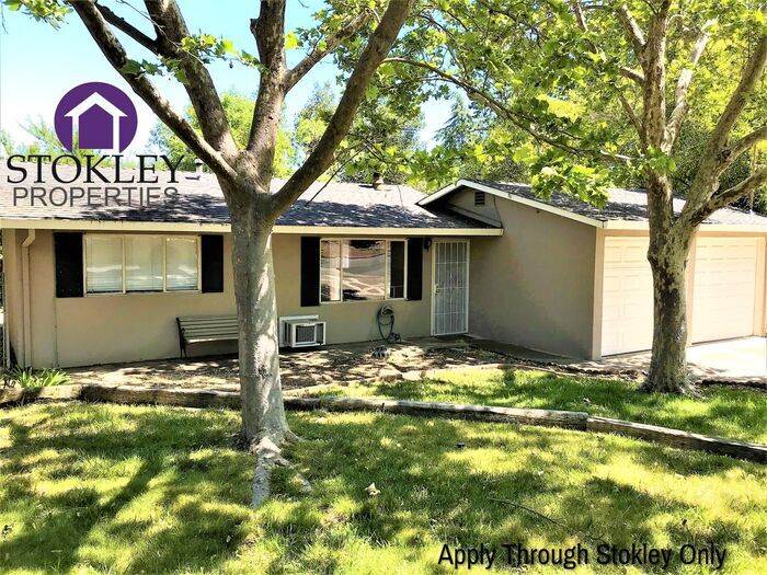 Primary Photo - Stokley Properties Presents 11 Sunset Driv...