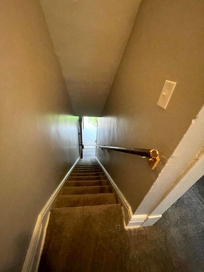 Photo - Lovely two bedroom, 1 bathroom Townhome on...