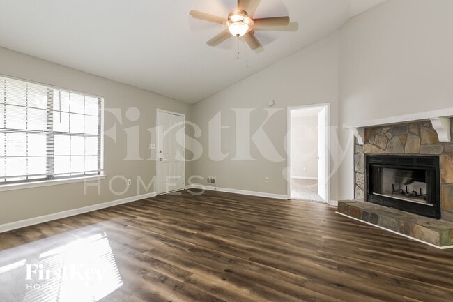 Building Photo - 10485 Ace Ct