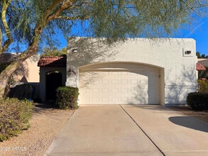 Building Photo - 4522 E Renee Dr