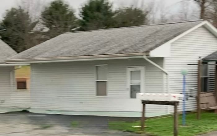 Building Photo - 2153 Wood St