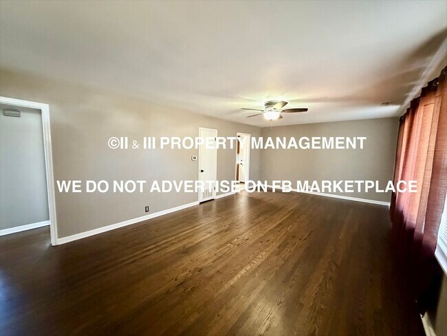 Foto del edificio - 829 S Sherman St