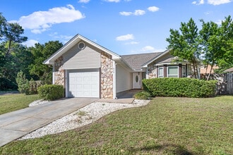 Building Photo - 470 Managua Way