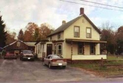 Primary Photo - 7 Olive St