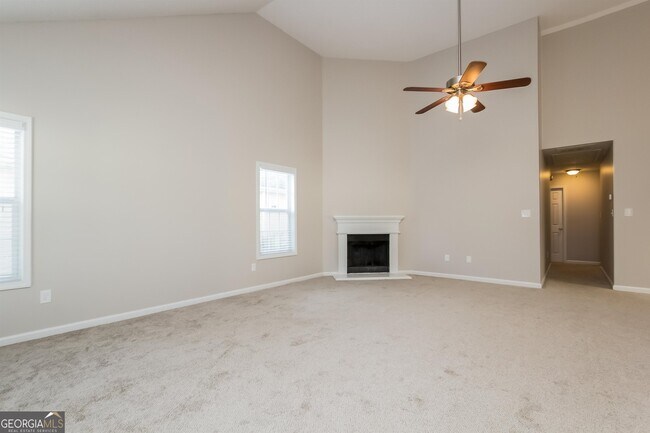 Foto del edificio - 7075 Mahonia Pl