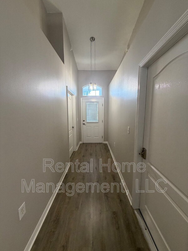 Foto del edificio - 648 Harbor Villa Ct