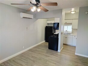 Building Photo - 4619 Garden Pl