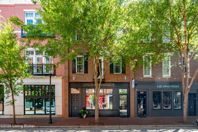 Foto del edificio - 9412 Norton Commons Blvd