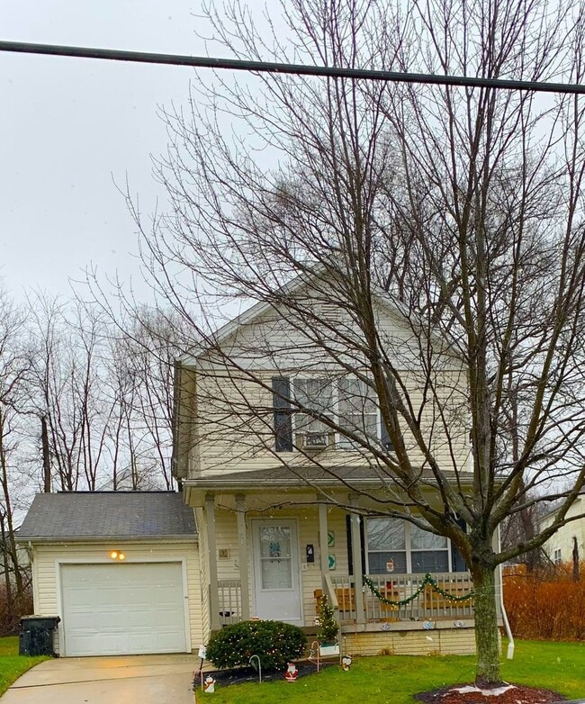Building Photo - 138 Chambers St