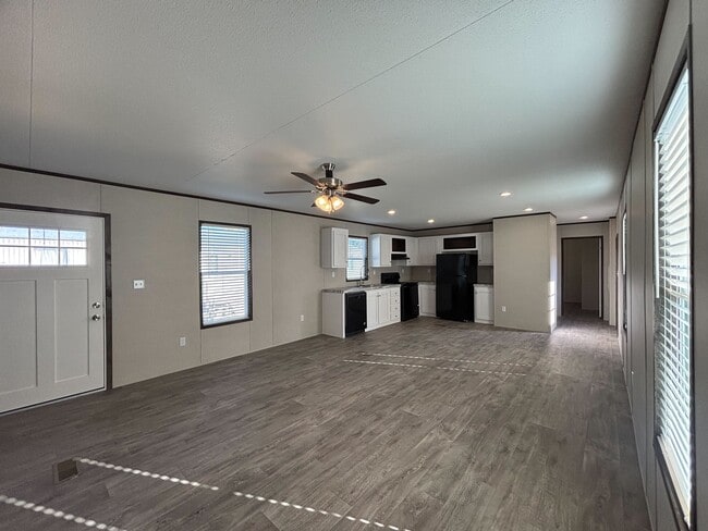 Foto del edificio - 204 Linda St