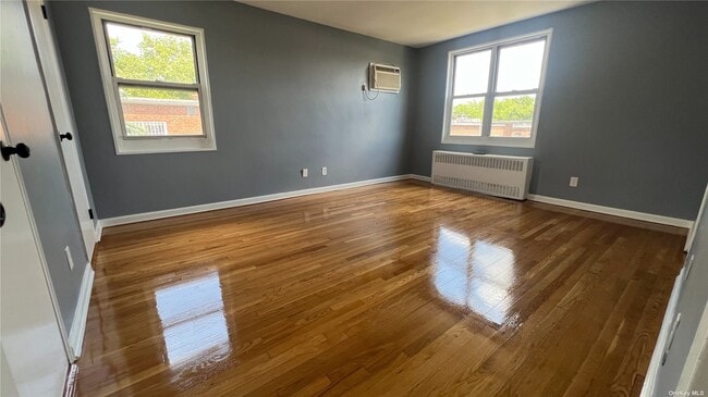 Building Photo - 32-11 70th St