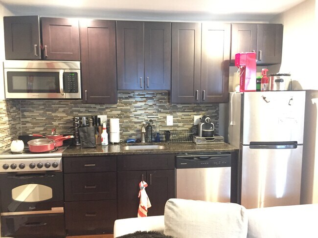Foto del edificio - 2115 Spruce St