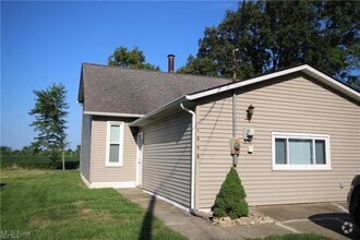 Building Photo - 1098 Jackson St