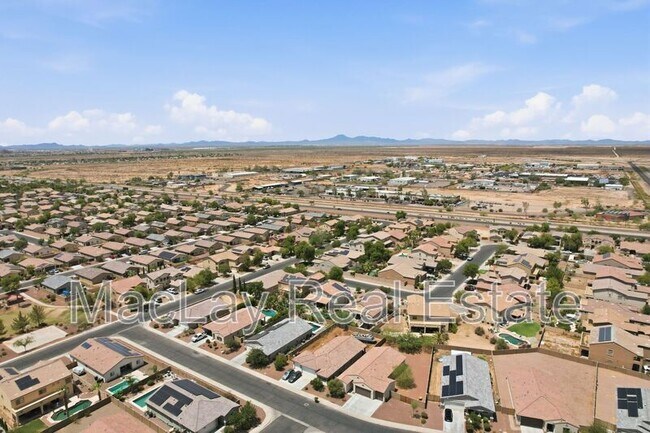 Foto del edificio - 3173 Excursion Ln