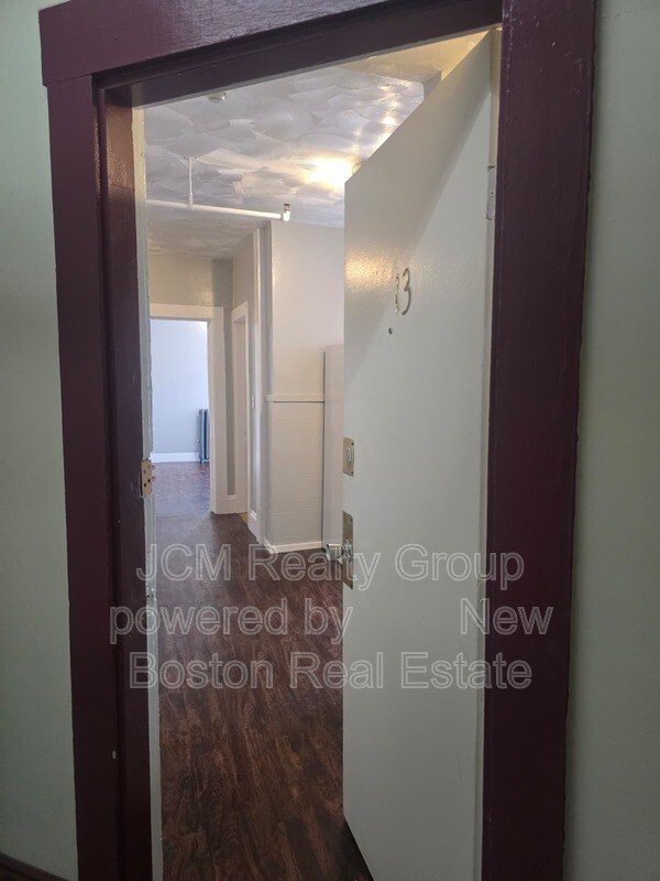 Foto del edificio - 64 Hollis St