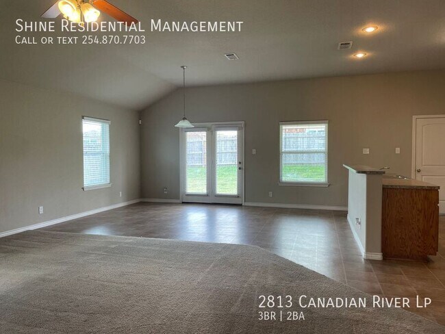 Building Photo - 2813 W Canadian River Loop