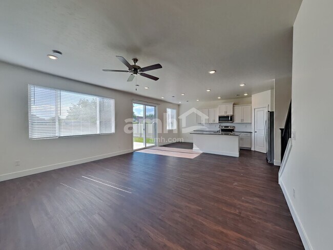 Foto del edificio - 11400 W Mesquite St