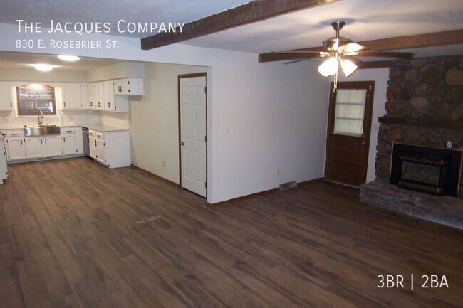 Foto del edificio - 830 E Rosebrier St