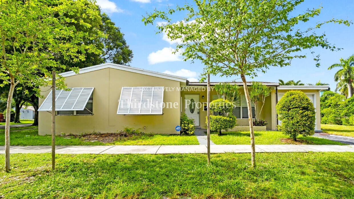 Foto principal - 3002 Arthur St