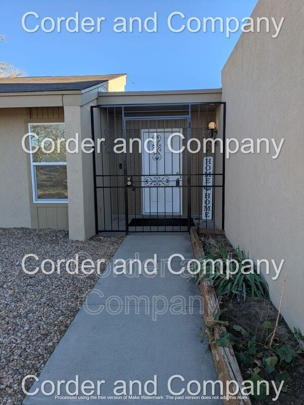 Foto del edificio - 5800 Cambria Rd NW