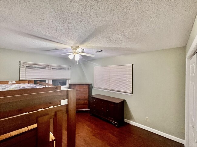 Building Photo - 3003 SC-11