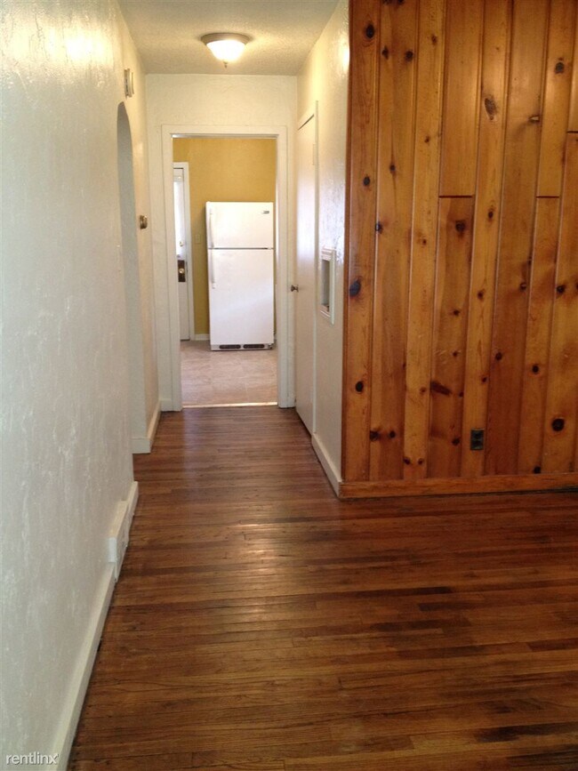 Building Photo - 3 br, 1 bath House - 1510 N Lincoln St