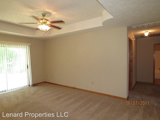 Foto del edificio - 603 Cypress Ave