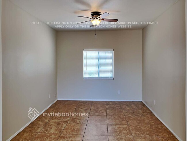 Foto del edificio - 4610 E Laurel Ct