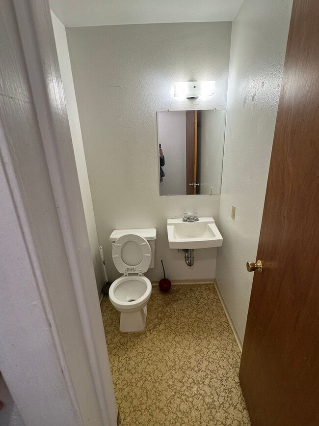 Foto del edificio - 720 37th Ave Ct