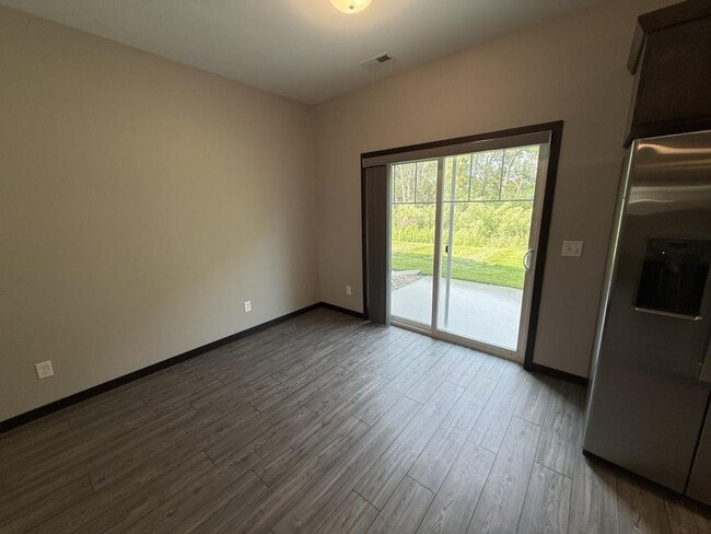 Building Photo - 1615 Ohana Ave