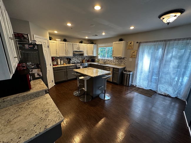 Photo - 7515 Belgravia Ln Townhome