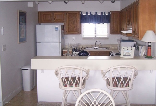 Building Photo - 2212 Harbourside Dr