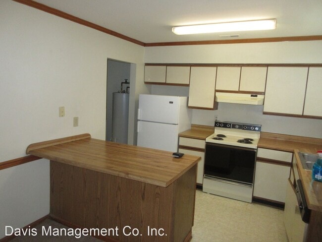 Building Photo - 2 br, 1.5 bath House - 104 Tewkesbury Quay