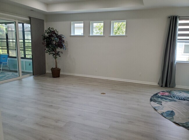 Building Photo - 104 Cool Breeze Dr