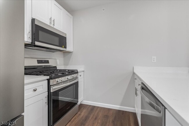 Building Photo - 224 Broad St