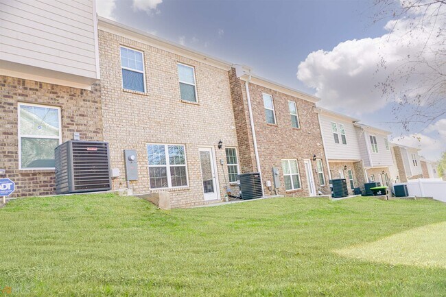 Foto del edificio - 10154 Benton Woods Dr