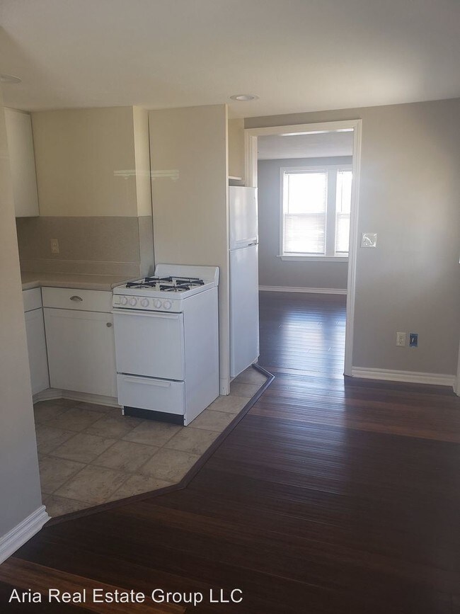 Foto del edificio - 914-916 W Brooks St