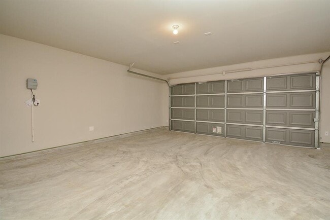 Building Photo - 23334 Briarstone Hbr Trl