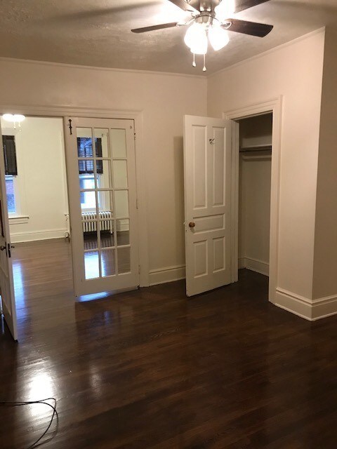 Foto del edificio - 525 W Market St