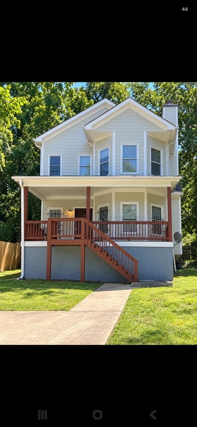 Photo - 1886 E Farris Ave