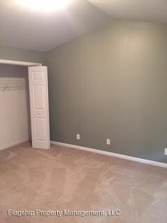 Building Photo - 2217 Locksley Woods Dr