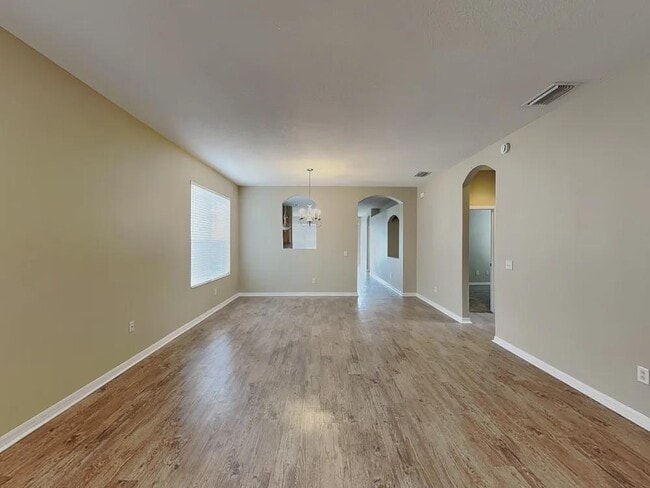 Building Photo - 10340 Avelar Ridge Dr