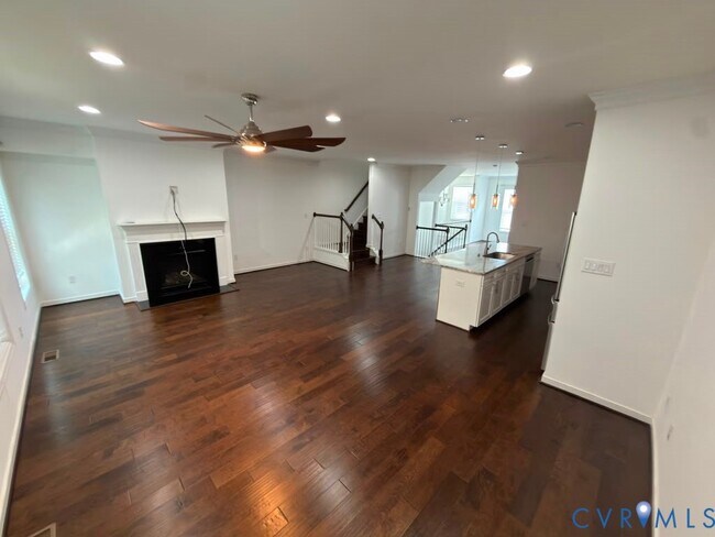 Foto del edificio - 11403 Hayloft Ln