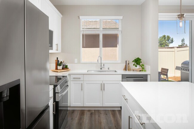 Foto del edificio - 1728 Taylor Ave