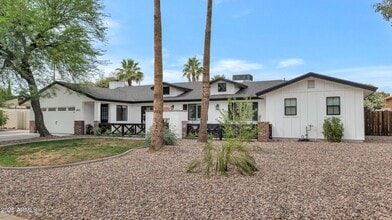Building Photo - 5612 E Emile Zola Ave
