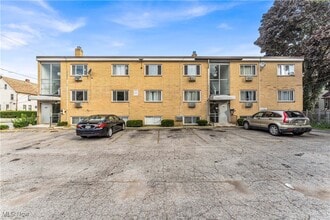 Building Photo - 1415 Wyandotte Ave